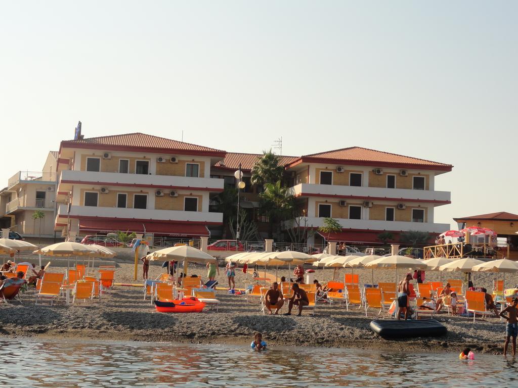 Hotel Miramare Cirò Marina المظهر الخارجي الصورة