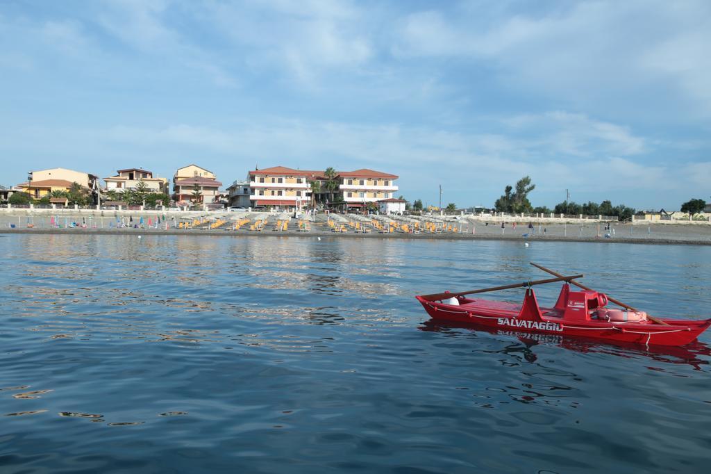 Hotel Miramare Cirò Marina المظهر الخارجي الصورة