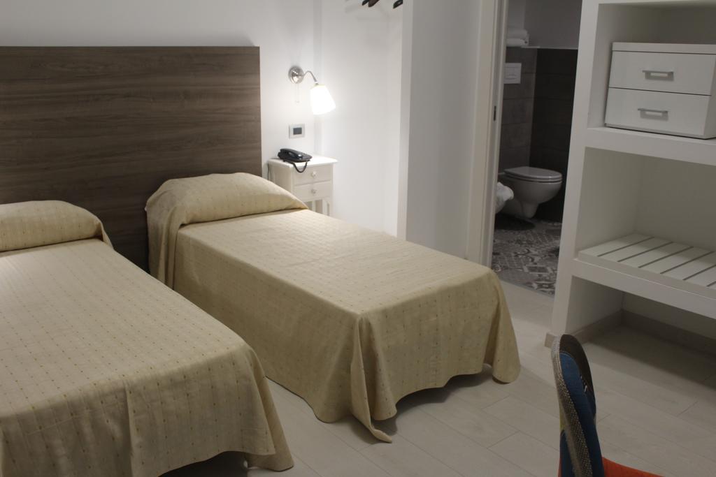 Hotel Miramare Cirò Marina المظهر الخارجي الصورة