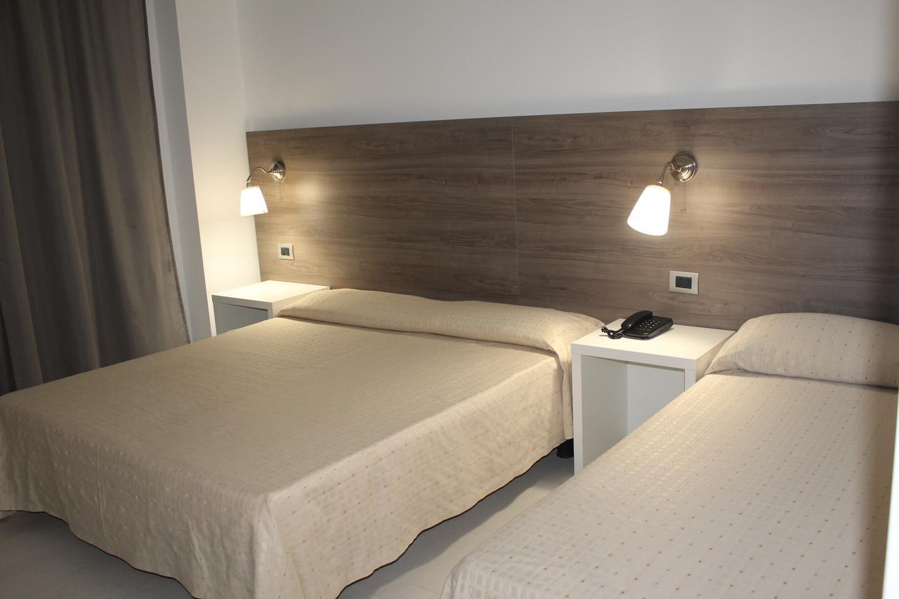 Hotel Miramare Cirò Marina المظهر الخارجي الصورة